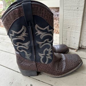 Women’s Rodeo Ropers Cowboy Boots